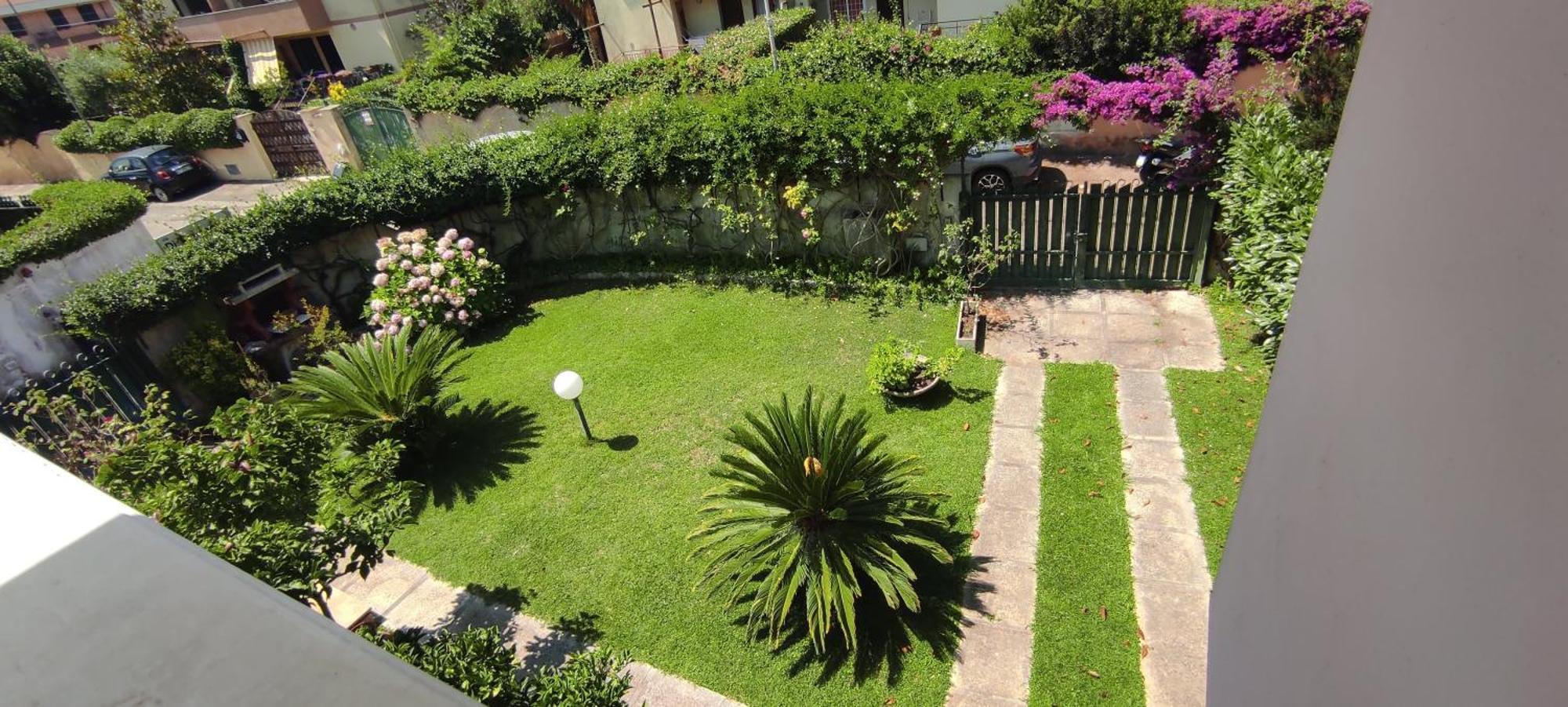 Holiday home Katy's Garden Anzio